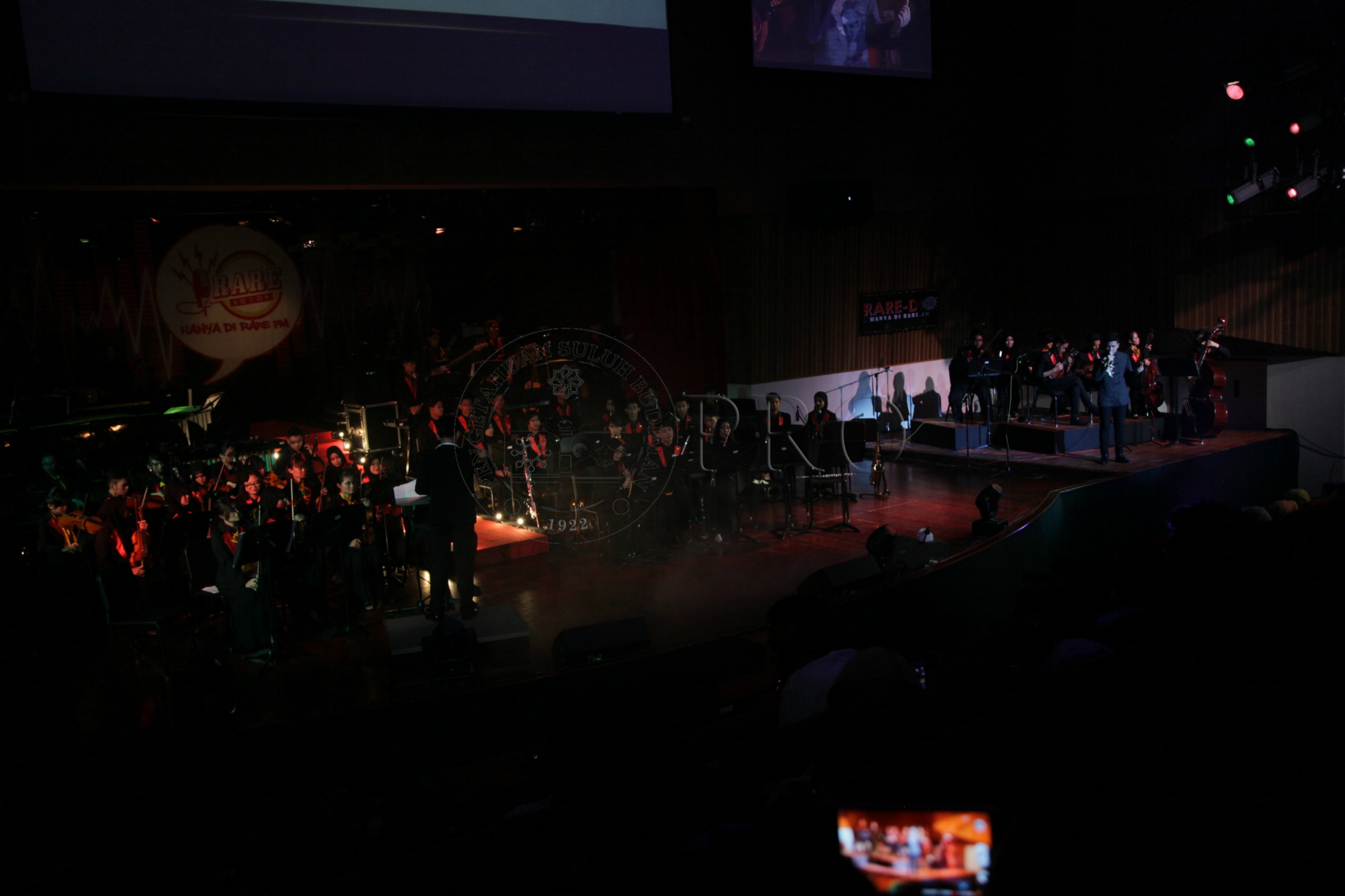 PRO 14 29 RARE IMG 0605